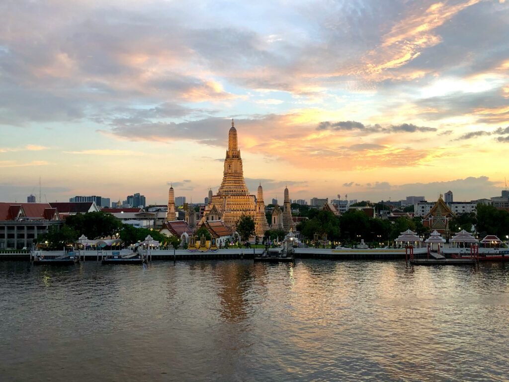 Quand partir en Thaïlande - carte des saisons par région.
