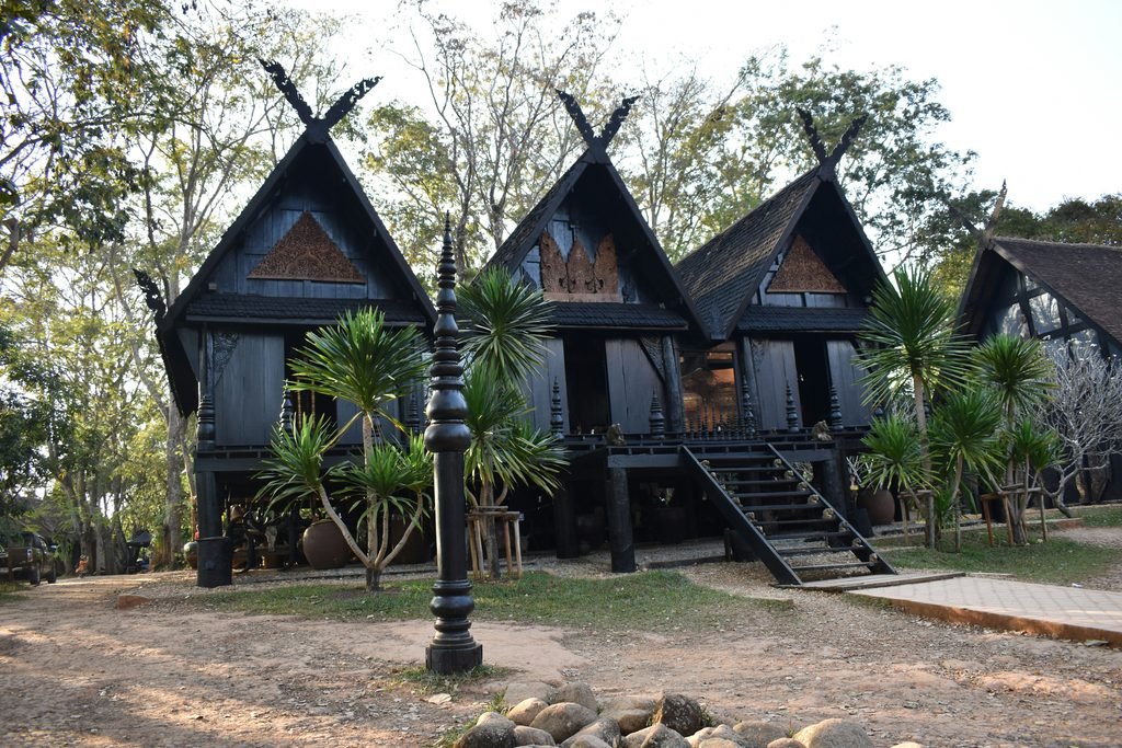 Baan Dam Museum
